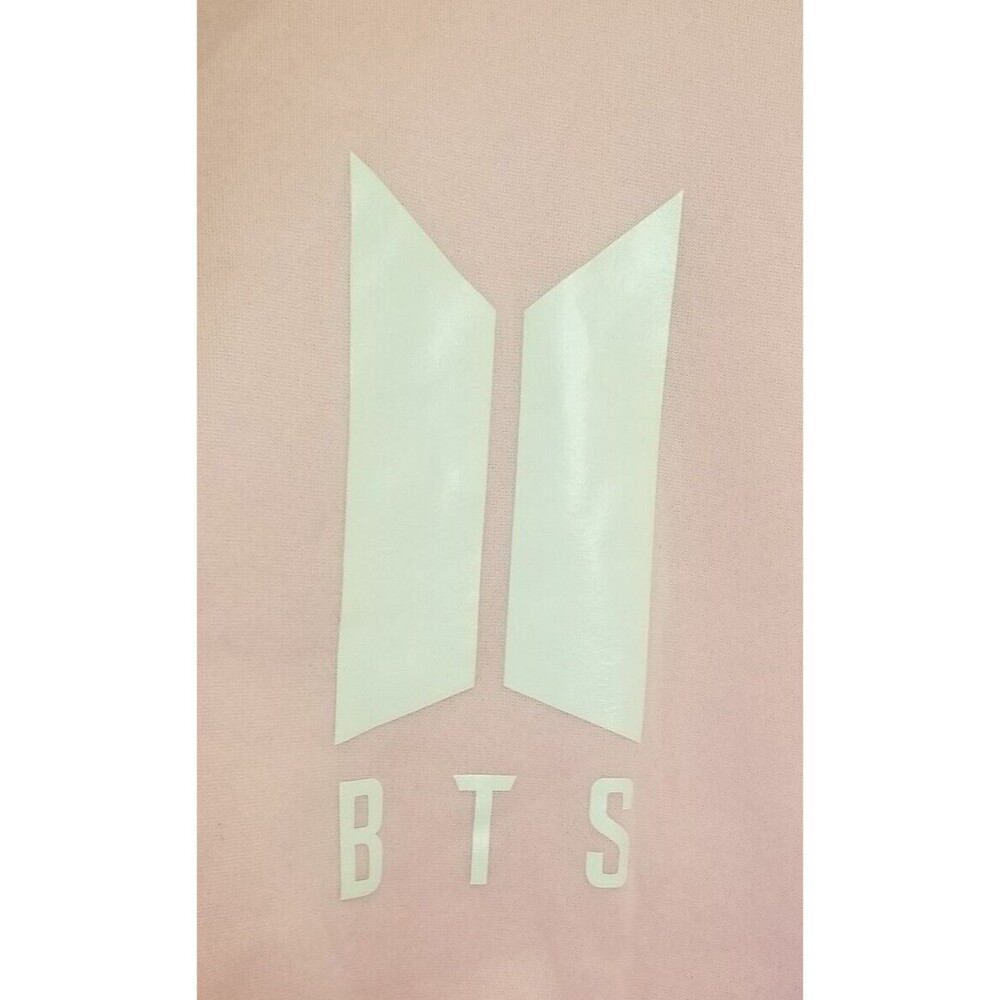 Pink Sweatshirt BTS LOGO in White Long Sleeve Unbranded Size Medium - Picture 2 of 5